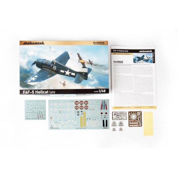 1/48 US naval fighter aircraft F6F-5 Hellcat late with Painting Masks, Resin & Photo-Etched Parts ProfiPACK edition ΑΕΡΟΠΛΑΝΑ