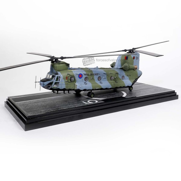 1/72 Great Britain Boeing Chinook HC. Mk.1 helicopter, Roy al Air Force, #18 Squadron, Falklands Detachment, 1982 ΕΛΙΚΟΠΤΕΡΑ
