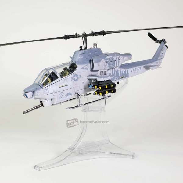 ελικοπτερα - ετοιμα μοντελα ελικοπτερων - ετοιμα μοντελα - ετοιμα μοντελα - 1/48 Bell AH-1W ''Whiskey Cobra'' U.S. Marine Corps Light attack helicopter (NTS exhaust nozzle) Squadron 167, ''9/11 tribute'', Camp Bastion, Afghanistan, December 2012 ΕΛΙΚΟΠΤΕΡ
