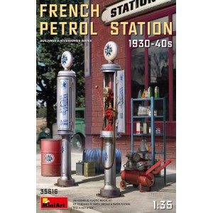 1/35 French Petrol Station 1930-40s