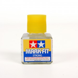 TAMIYA MARK FIT STRONG (40ml) (DECAL SOLUTION)